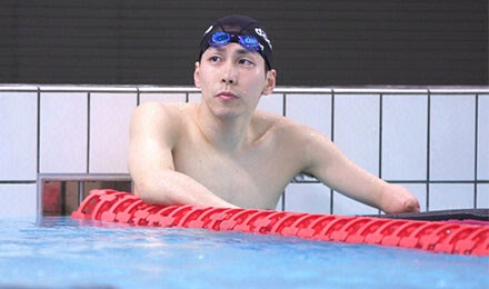 水泳の山田拓朗選手。悲願のメダル獲得を目指す！