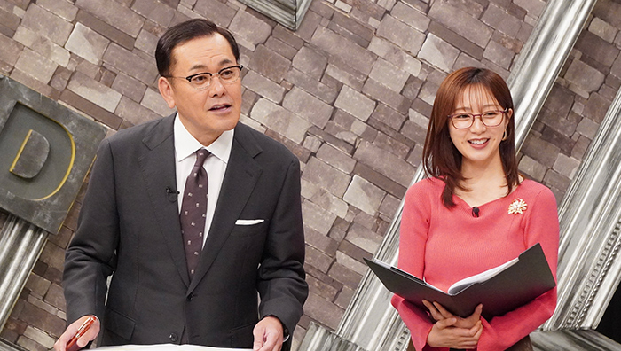 キャスターアリタ、佐久間アナ