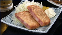 厚切りハムカツ
