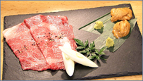 うにとワサビのリブロース巻き