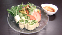 水菜とアボカドの生湯葉サラダ