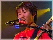chee's on STAGE