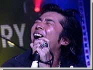 {V on STAGE