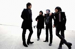 THE BAWDIES