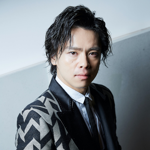 中川晃教