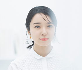 上白石萌音