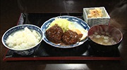 ハンバーグ定食