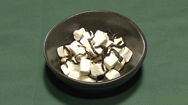 クリームチーズの塩昆布和え