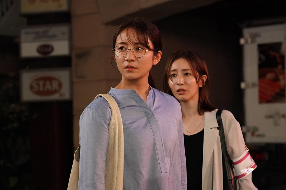 『愛の、がっこう。』小川愛実（木村文乃）、町田百々子（田中みな実）
