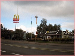 世界最北端のマクドナルド
