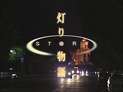 ����E����