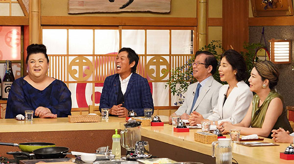 ホンマでっか Tv Sp 私たち怒ってます 加藤綾子 Vs 田中みな実 キャスト あらすじ 三日月の夜