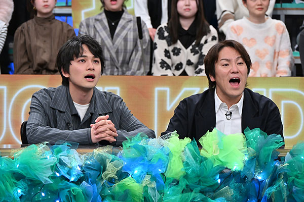 左から)北村匠海、狩野英孝