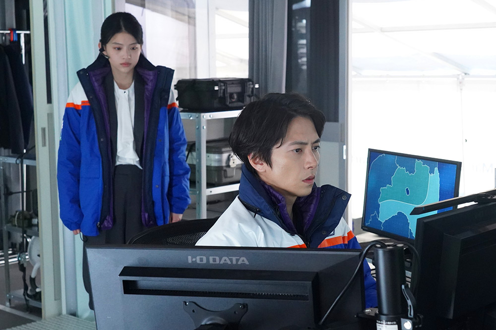 ブルーモーメント 晴原柑九朗(山下智久)、雲田彩(出口夏希)