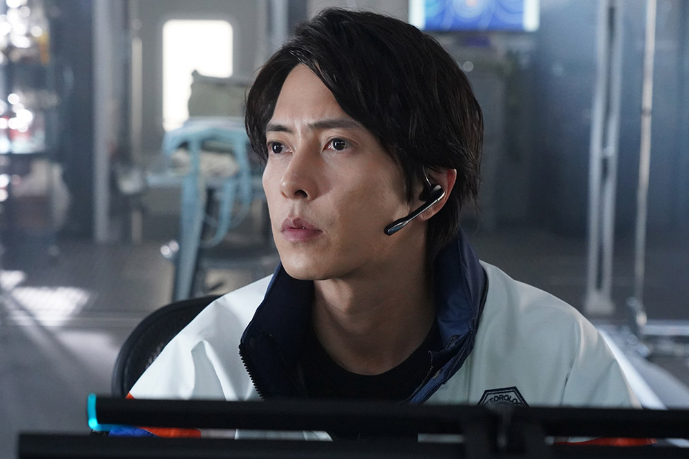 ブルーモーメント 晴原柑九朗（山下智久）