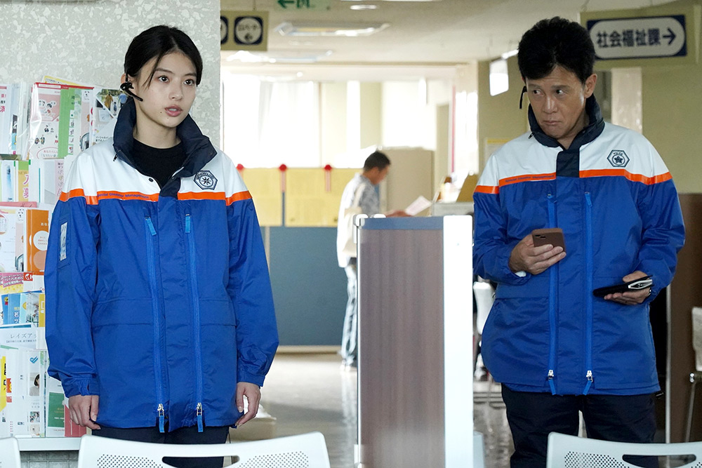 ブルーモーメント 雲田彩(出口夏希)、沢渡満(橋本じゅん)