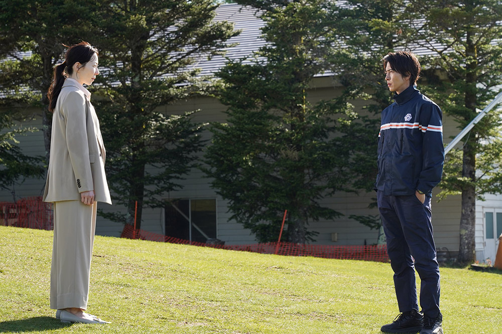 ブルーモーメント 晴原柑九朗(山下智久)、上野香澄(平岩紙)