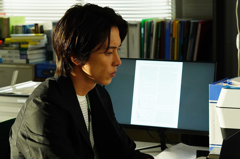 ブルーモーメント 晴原柑九朗(山下智久)