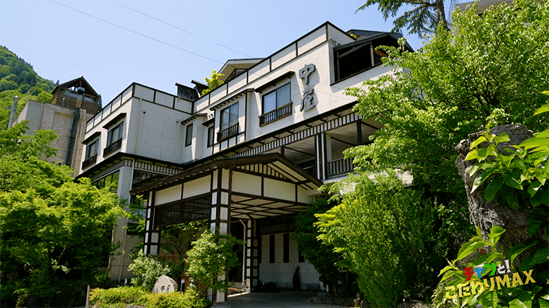 越後湯沢温泉 一望千里 御湯宿 中屋