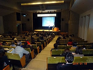 森本さやかアナウンサー現地取材報告講演会　秋田編