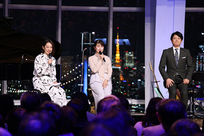 3月4日開催のフジテレビ球体コンサートで「FNSチャリティキャンペーン」2024年度キャンペーンソング「Pass the Smile」を八神純子さんと宇海-UUMI-さんがデュエットで初生披露!