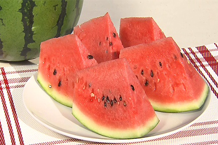 初夏の逸品！富里スイカ