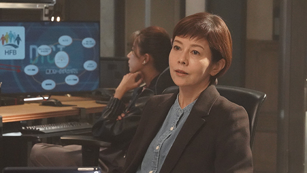 ダー子七変化 | コンフィデンスマンJP - フジテレビ