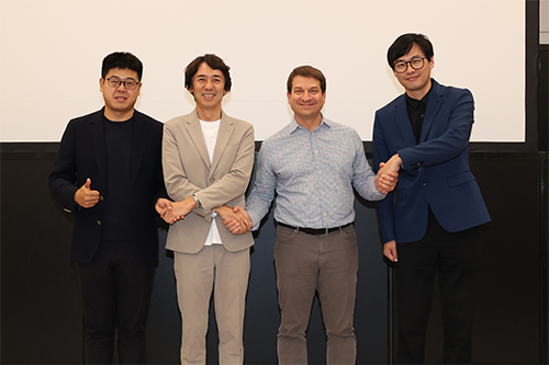左から）レオ・チャン（中国 Bilibili 副総裁）、大多亮（フジテレビ専務取締役）、リック・ジェイコブス（アメリカ スカイバウンド リニアコンテンツ担当マネージングパートナー）、ファン・ゼホン（韓国 カカオエンター IP事業部長）