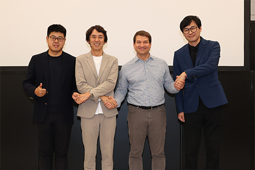 左から)レオ・チャン(中国 Bilibili 副総裁)、大多亮(フジテレビ専務取締役)、リック・ジェイコブス(アメリカ スカイバウンド リニアコンテンツ担当マネージングパートナー)、ファン・ゼホン(韓国 カカオエンター IP事業部長)
