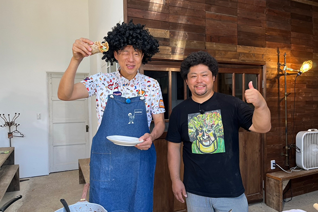 激甘とうもろこしの粉末で作るから生地だけでもおいしい！
