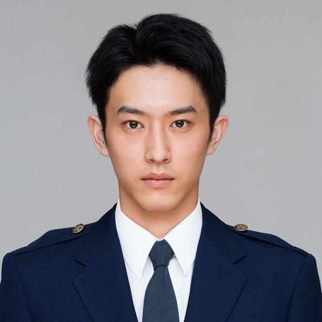杉野遥亮さん