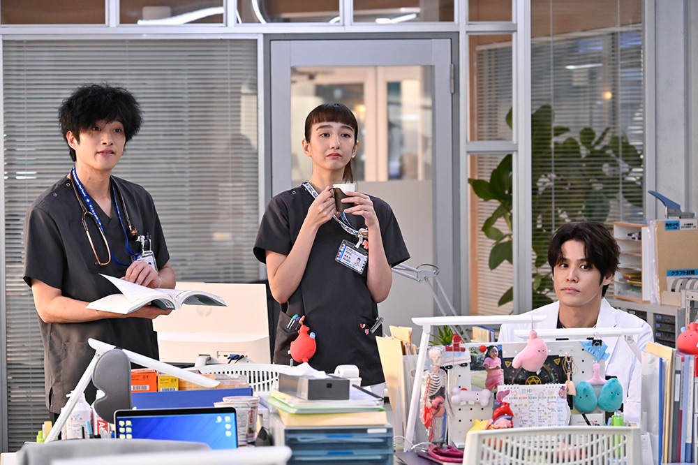『救命病棟24時』鳥羽野椿(宮野真守)、⾼⾒梢(長井短)、益田藤吉郎(田島亮)