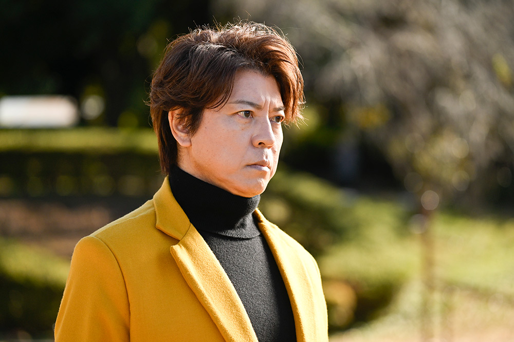 問題物件 ⽝頭光太郎(上川隆也)