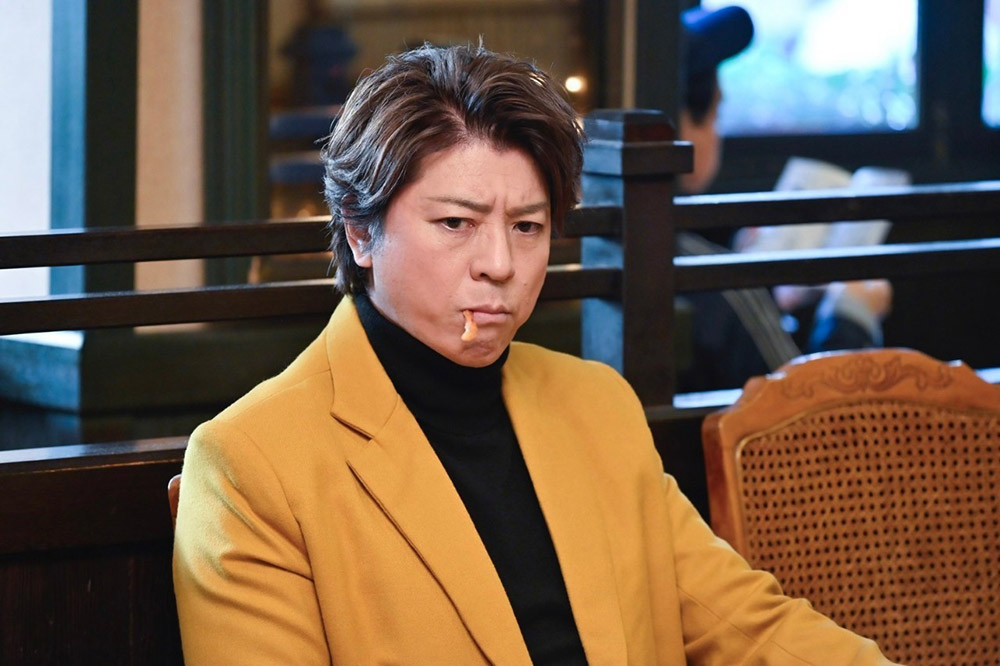 問題物件 ⽝頭光太郎(上川隆也)