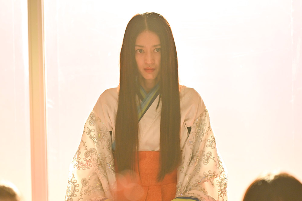 問題物件 ⽝頭光太郎(上川隆也)、若宮恵美⼦(内田理央)、伊東雄二(阿部翔平)