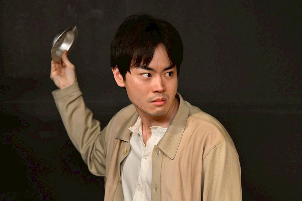 『もしもこの世が舞台なら、楽屋はどこにあるのだろう』久部三成（菅田将暉）