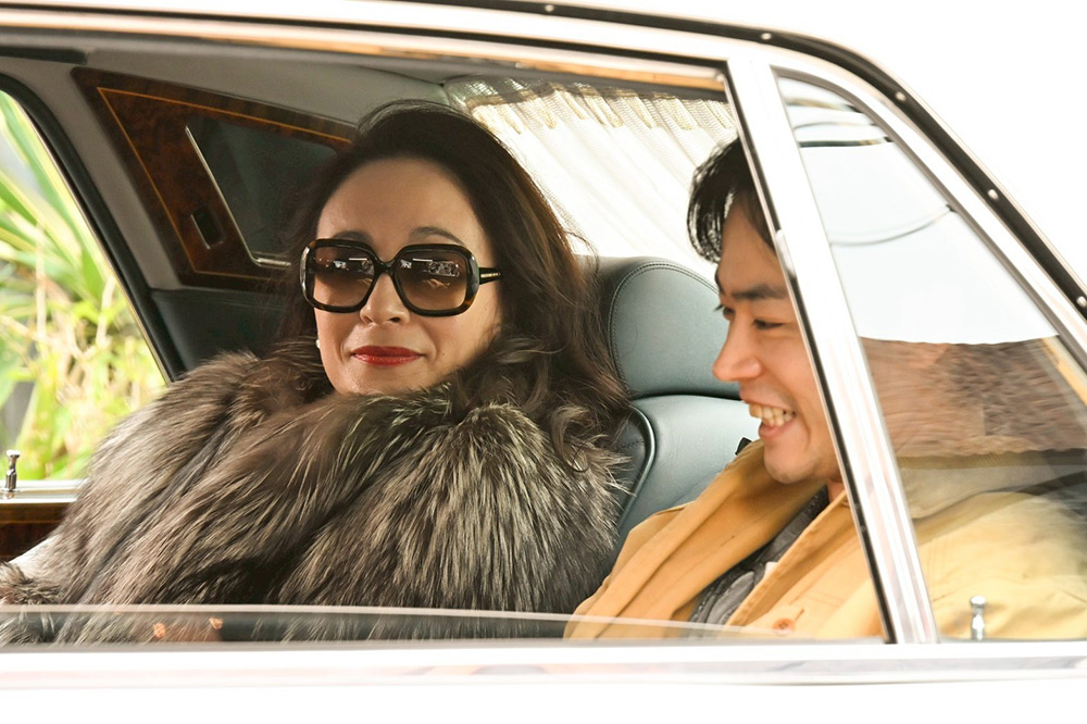 『もしもこの世が舞台なら、楽屋はどこにあるのだろう』久部三成（菅田将暉）、ジェシー才賀（シルビア・グラブ）