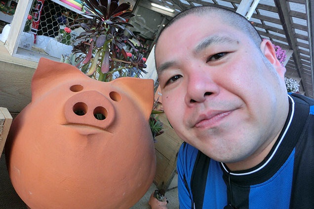 藤のグッズ売り場にこんな置物が売ってありました