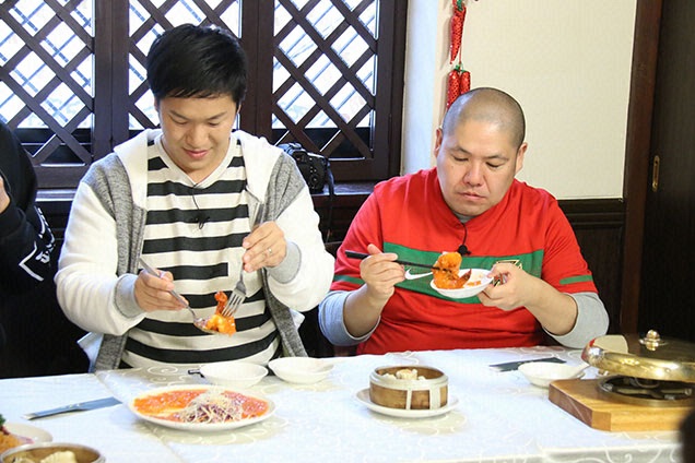 なんと豪華なコース料理も半額になるのです