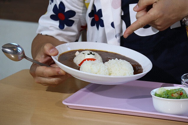 ウドさんアルパカレーをいただきっ
