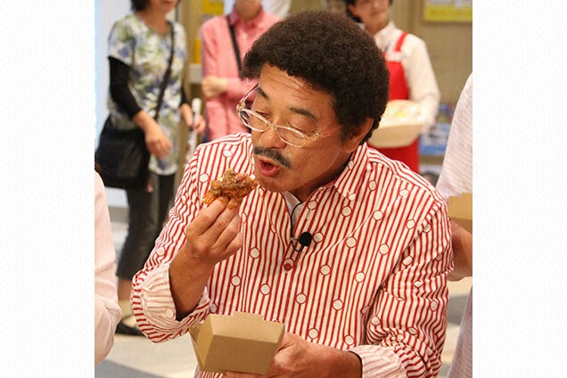 具志堅さんありがとうございました。またきてくださいね〜