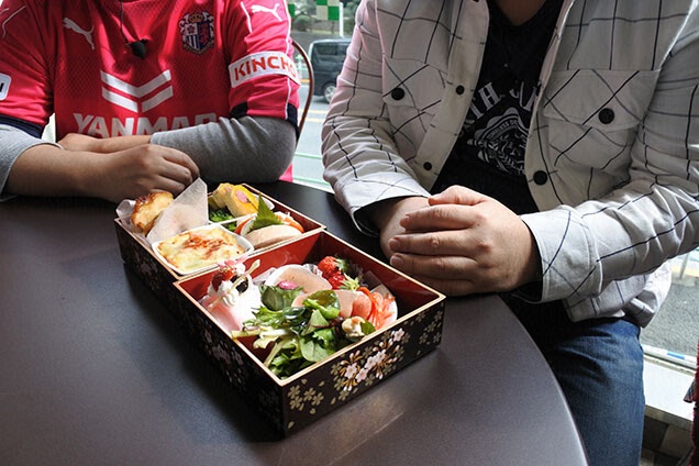 桜たっぷりのお弁当！お味も桜味がしっかりしてて美味♡