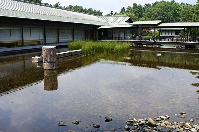 美しい日本庭園・・・心が落ち着きます。