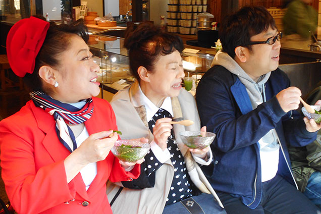 まずは1日60個限定の抹茶ゼリーを食べましょう！