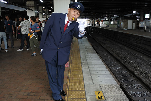 今日は小倉駅からキスマイソニックに乗って、九州の旅へ出発進行〜！