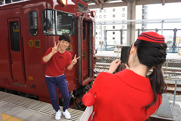 だいすけお兄さんも電車を前に大興奮！