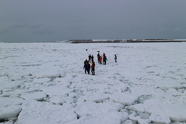 流氷の上を歩けるのは、なんと日本ではここだけ！貴重ですね！