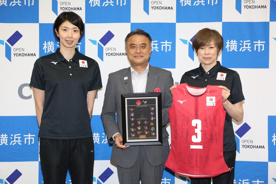 中田監督＆岩坂選手 W杯スタート地・横浜で「今までやってきた成果出す  