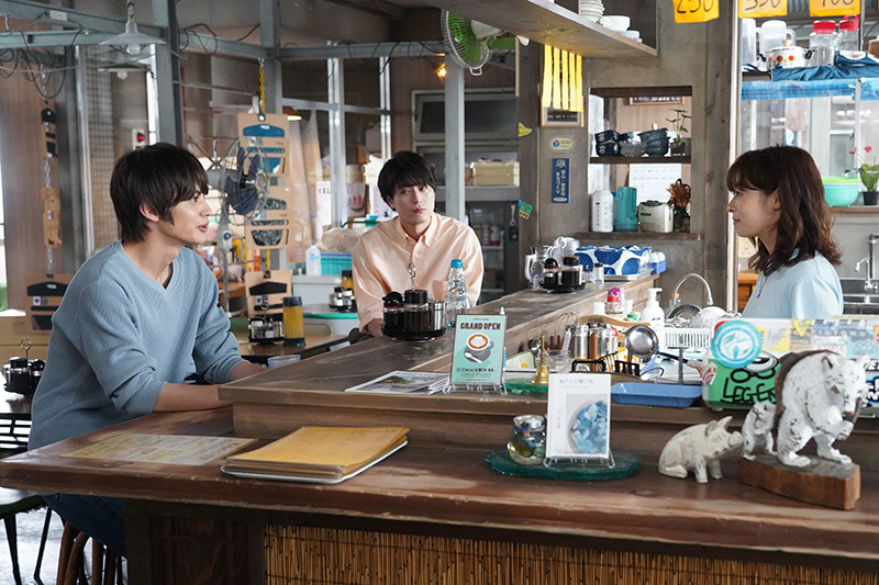 『真夏のシンデレラ』蒼井夏海(森七菜)、水島健人(間宮祥太朗)、牧野匠(神尾楓珠)