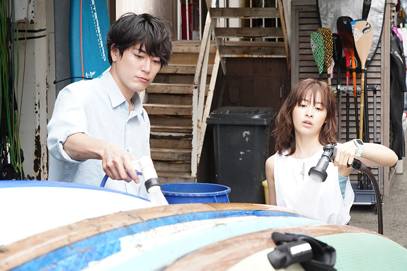 『真夏のシンデレラ』蒼井夏海(森七菜)、水島健人(間宮祥太朗)
